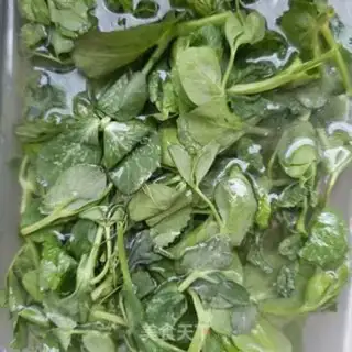 Make Peas and duck blood fan soup step 10