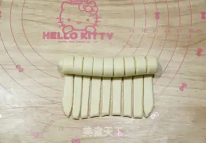Make caterpillar bread step 10