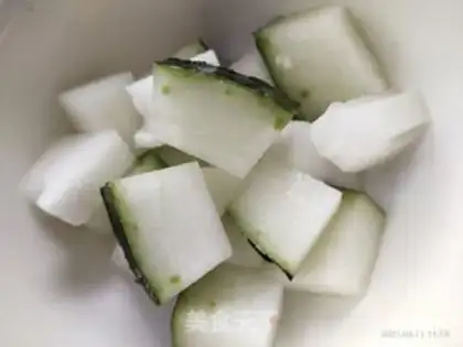 Make Pork soup step 1
