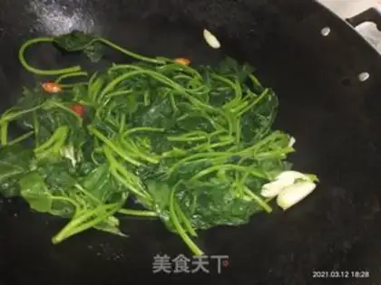 Make Spicy potatoes step 3