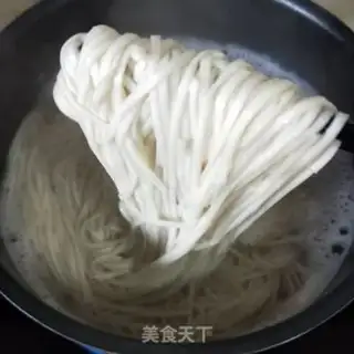 Make Fresh beef noodles step 7