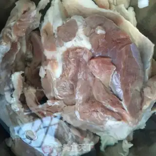 Make Cream onions for lamb step 0