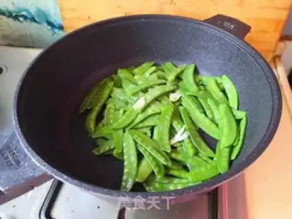 Make Dutch beans for lunch step 7