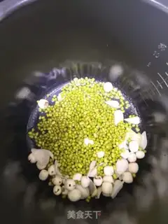 Make Green Bean Lotus soup step 2