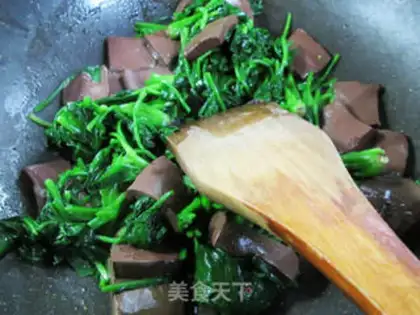 Make Duck-blooded spinach step 6