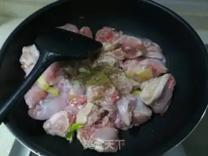 Make Red rabbit leg step 3