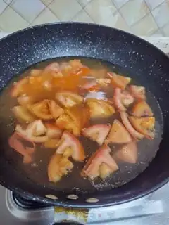 Make Tomato tofu mushroom soup step 13