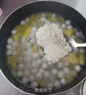 Make Pineapple is a little round step 3