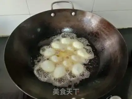 Make Spicy eggs step 3