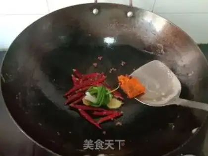 Make Spicy eggs step 6
