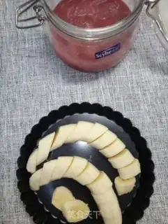 Make Strawberry banana salad step 2
