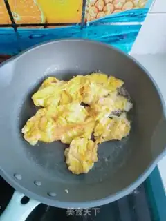Make Tomato egg noodles step 5