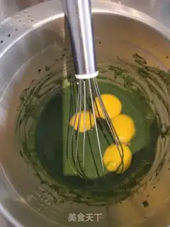 Make Tea strawberry rolls step 2