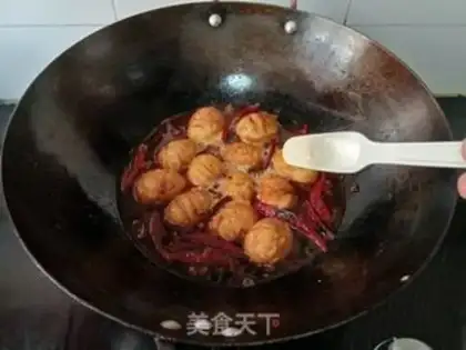 Make Spicy eggs step 13