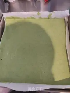 Make Tea strawberry rolls step 8