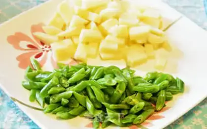 Make Soy potatoes, four seasoned beans step 0