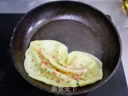 Make Onion omelet step 7