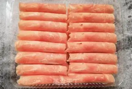Make Water for lamb rolls step 0