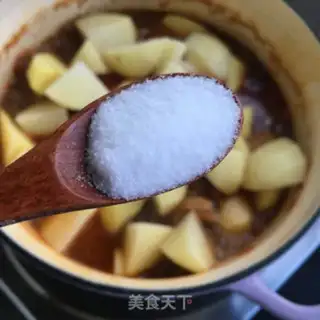 Make Chicken-legged potato pot step 10