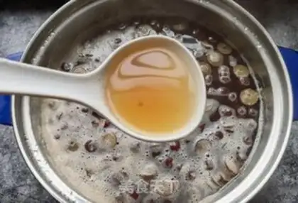 Make Western cucumbers, red date tea step 8