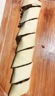 Make Vegetable beef rolls in spring step 3