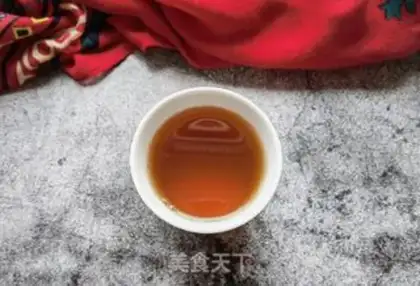 Make Western cucumbers, red date tea step 11
