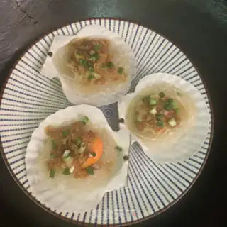 Make Garlic fans step 10