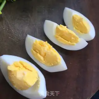 Make Low fat broccoli eggs step 4