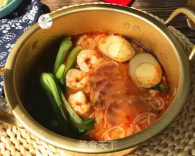 Make Sour soup with a tummy shrimp step 11