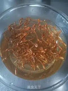 Make A chicken soup for the vermin step 0