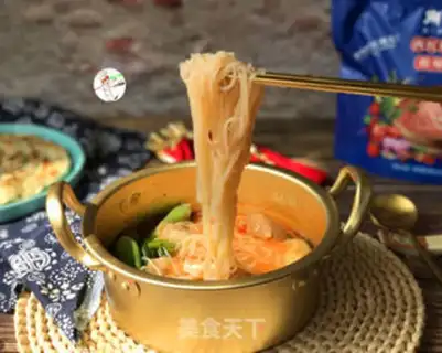 Make Sour soup with a tummy shrimp step 13