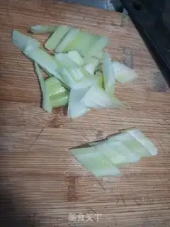 Make The Celery Lily step 1