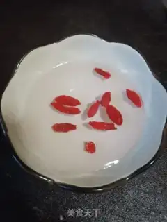 Make The Celery Lily step 2