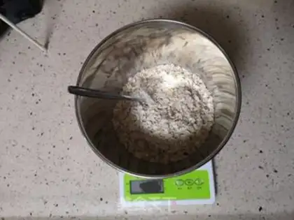 Make A diet of oatmeal cookies step 0