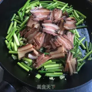 Make Garlic pork step 5