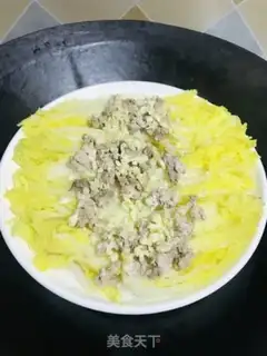 Make A fan of doll food step 7