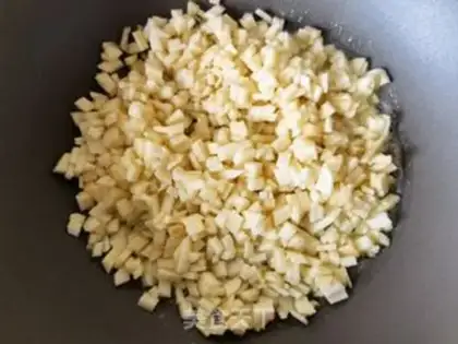 Make Apple balls step 4