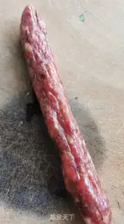 Make Pepper fried sausage step 1