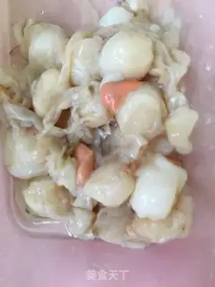 Make The cranberry scallop step 0