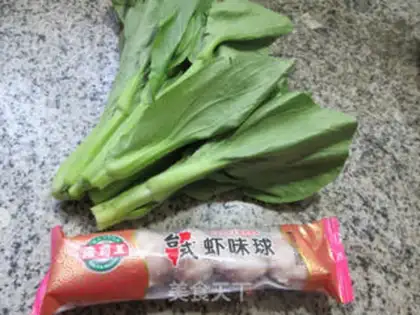 Make Shrimp-flavored crumbs for iron sticks step 1