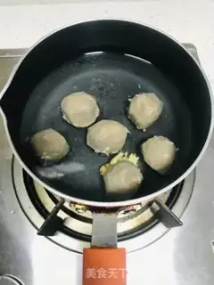 Make Beefball soup step 1
