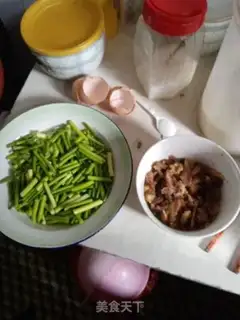 Make Garlic fried meat step 0