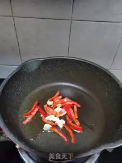Make Garlic fried octopus step 3