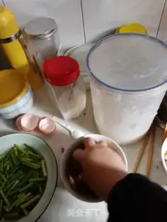 Make Garlic fried meat step 2