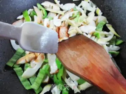 Make Pyramid tofu step 9