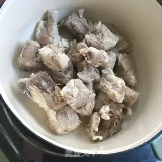 Make Chestbone potatoes and garlic step 6