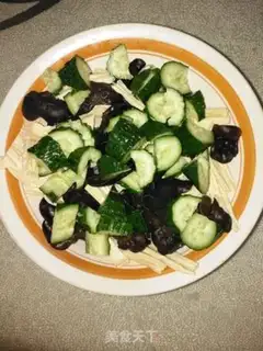Make The cucumber cobbler step 4
