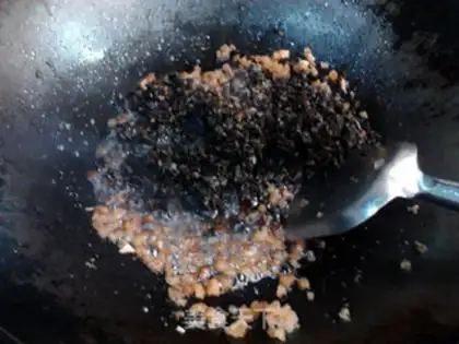 Make Sausage fragrance step 8