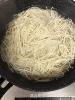 Make Clear the lamb noodles step 3