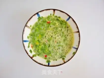 Make Scrambled eggs step 2